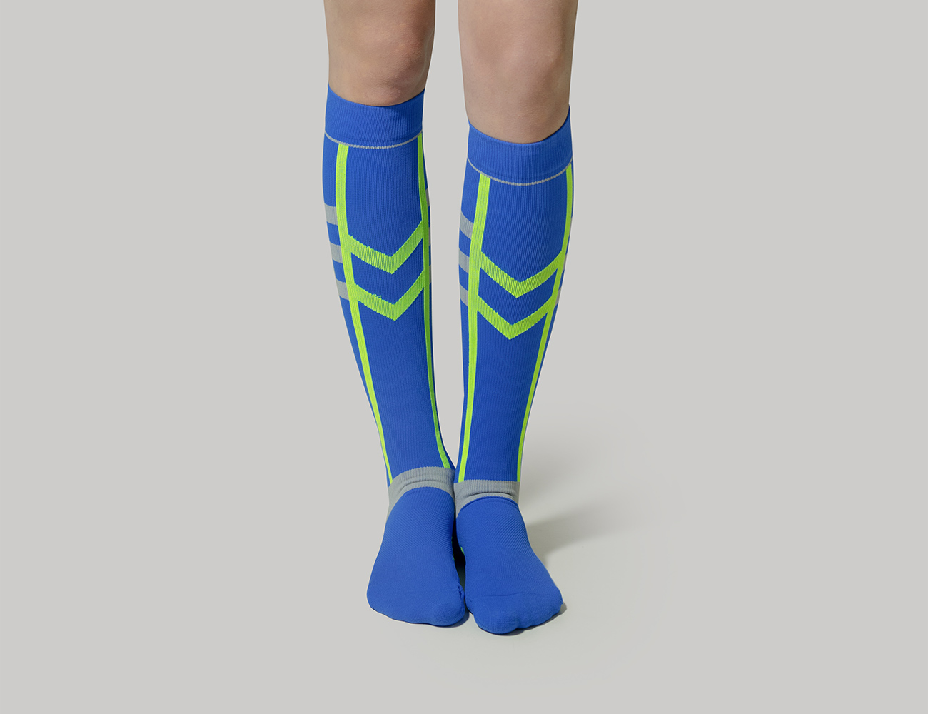 Graduated Compression Knee-High Sports Socks